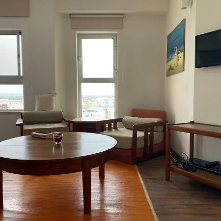 Armacao De Pera Apartment